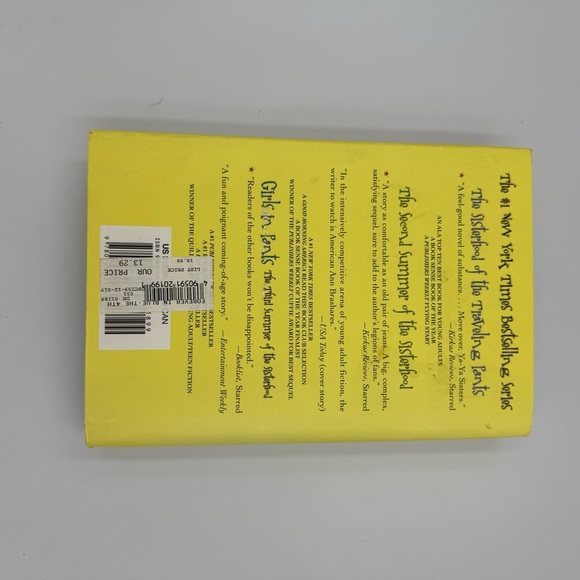 Sisterhood of the Traveling Pants 2-4 Bundle - Picture 9 of 9